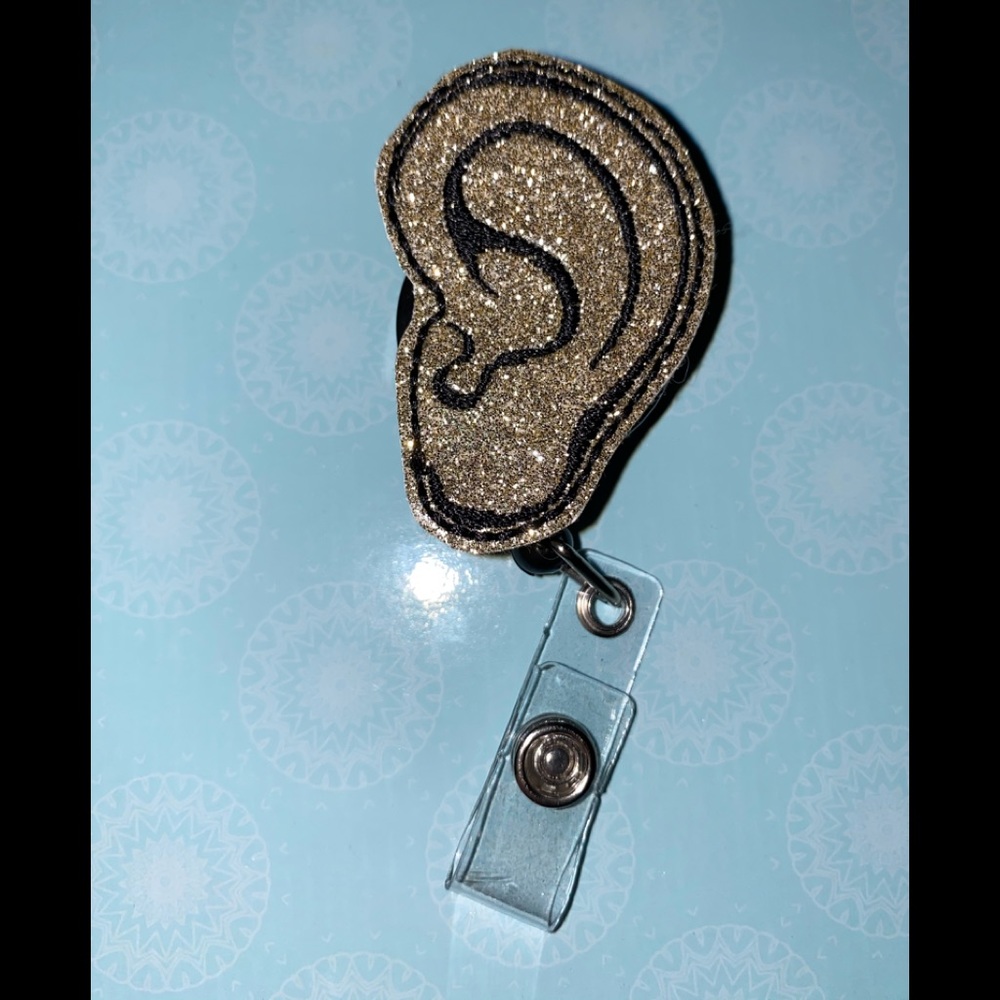 $8/1 OR BUNDLE 3/$18 Ear Badge Reel!👂🏻